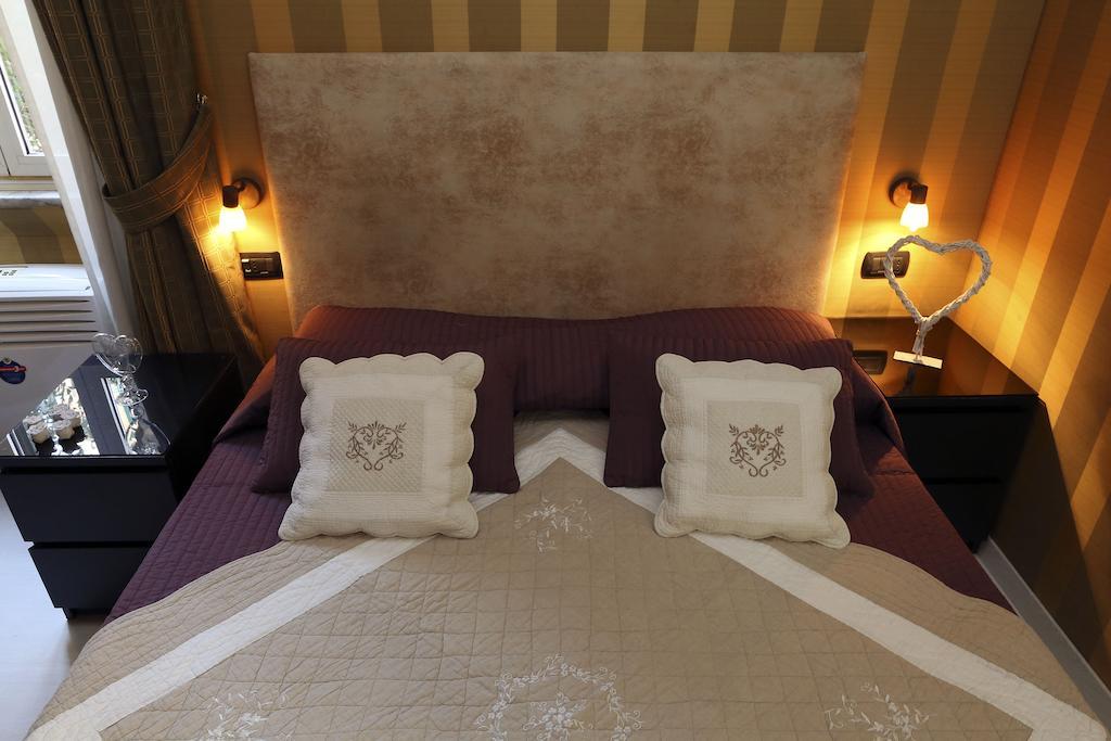Caracciolo Guest House Róma Szoba fotó